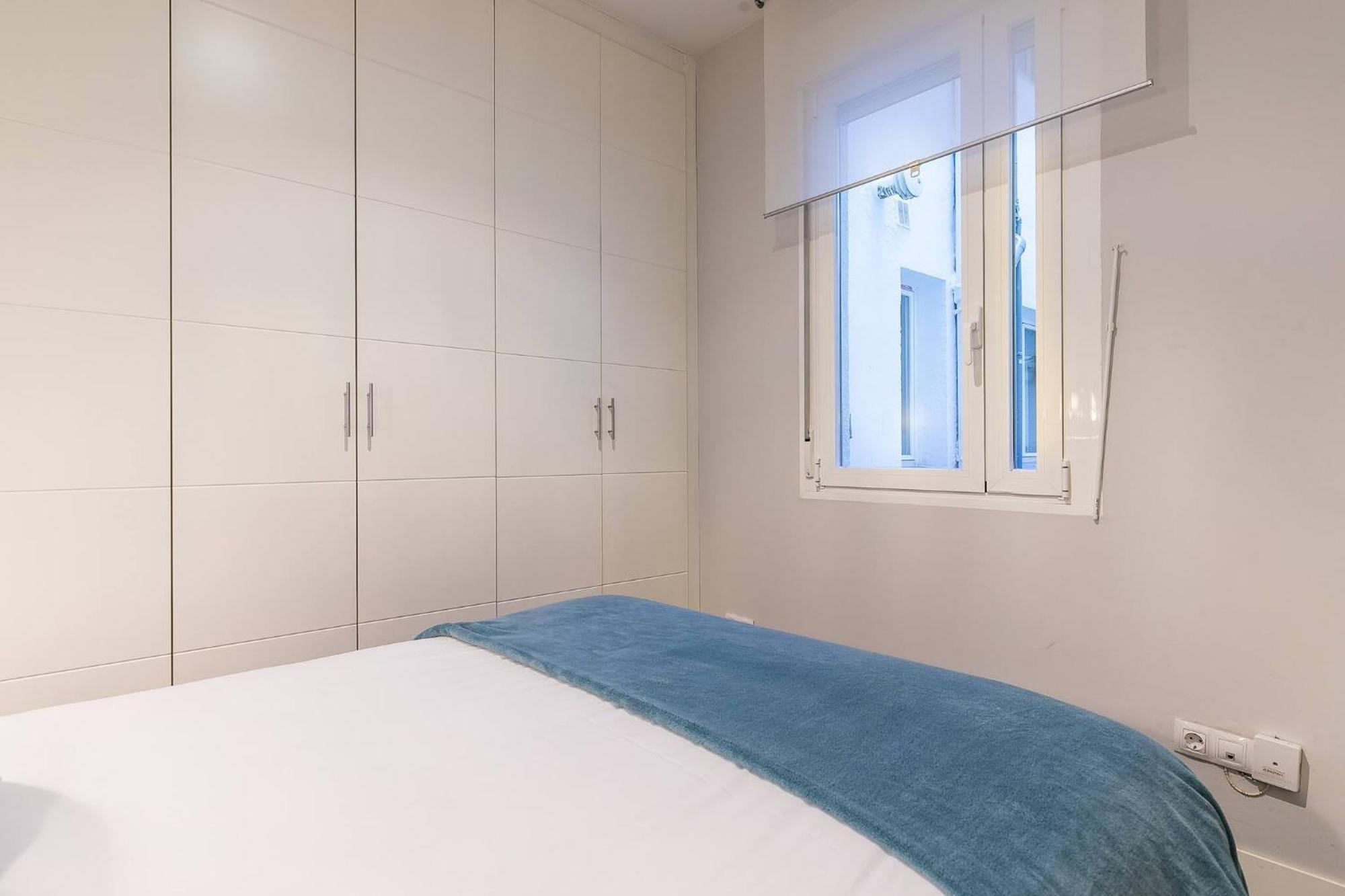 Castellana Suites Madrid Extérieur photo