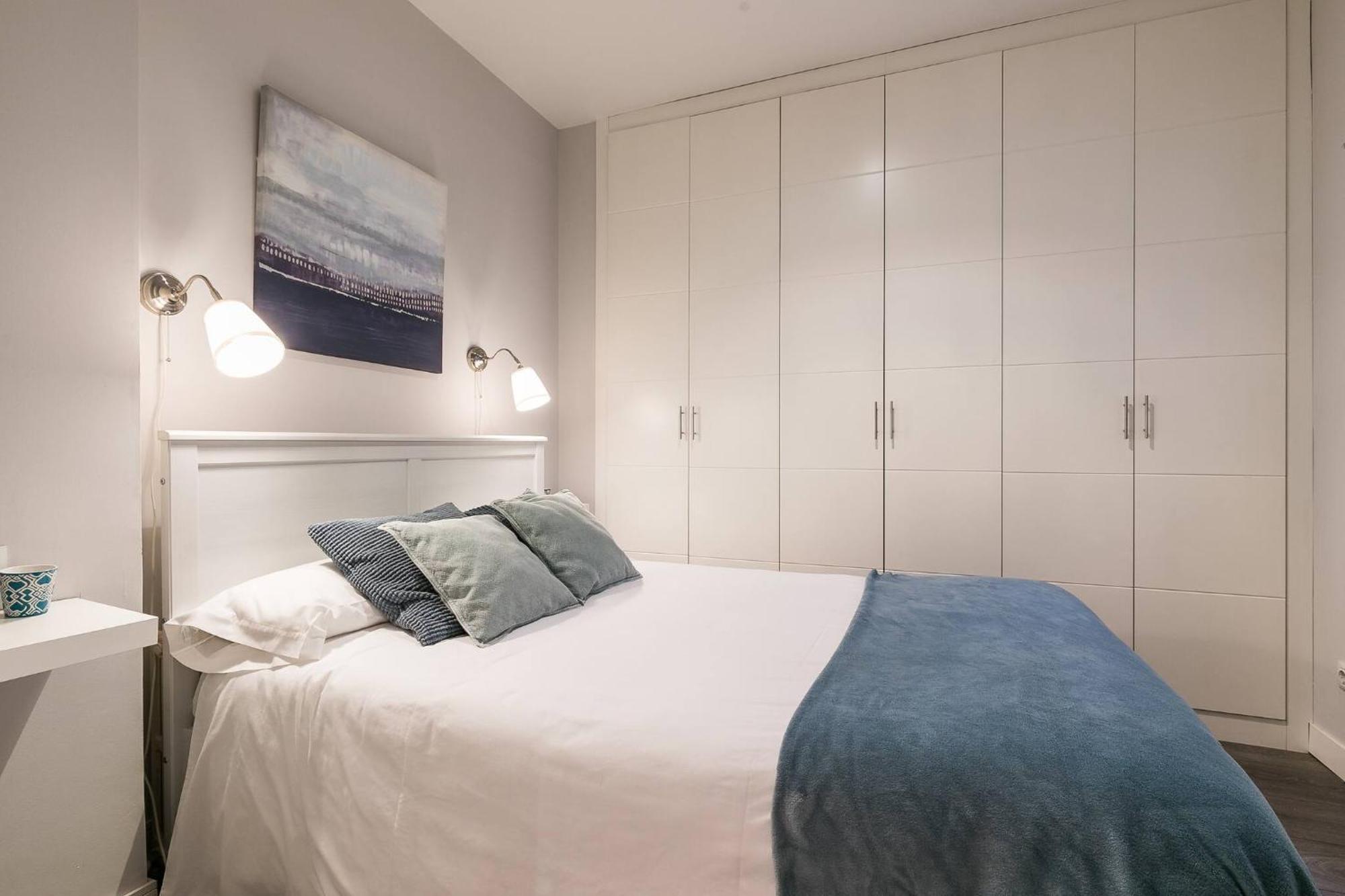 Castellana Suites Madrid Extérieur photo